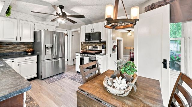 4423 Stratford, Hamburg, NY 14075