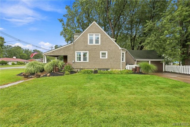 4423 Stratford, Hamburg, NY 14075