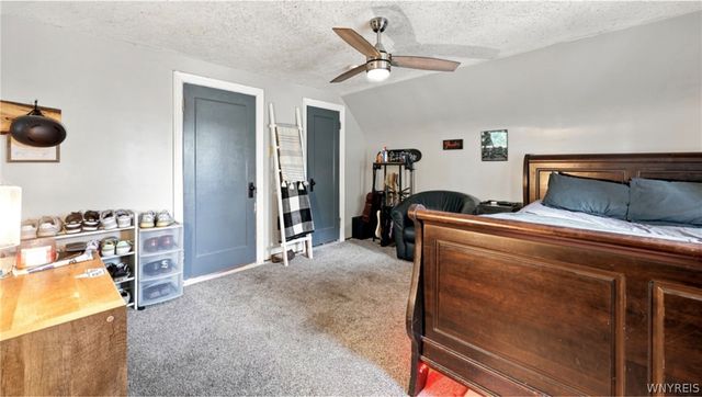 4423 Stratford, Hamburg, NY 14075