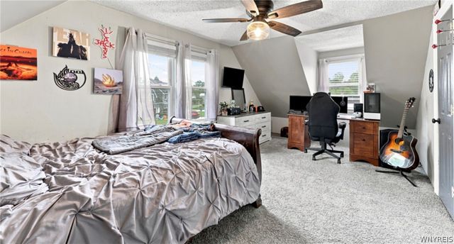 4423 Stratford, Hamburg, NY 14075