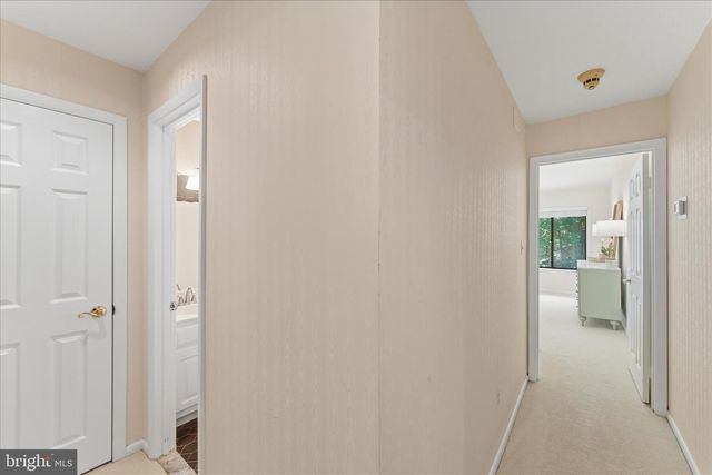 8000 SEVEN HILLS CT, Clifton, VA 20124