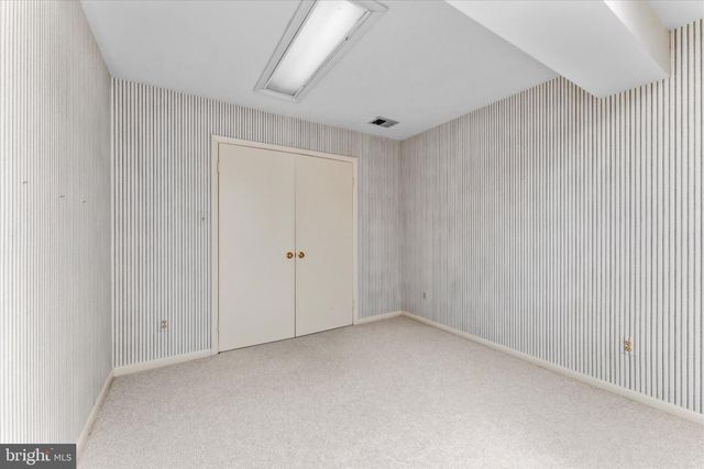 8000 SEVEN HILLS CT, Clifton, VA 20124