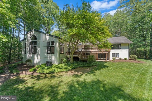 8000 SEVEN HILLS CT, Clifton, VA 20124
