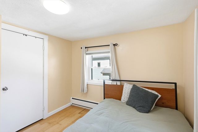 34 Glenvale Avenue, Billerica, MA 01821