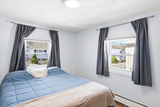 34 Glenvale Avenue, Billerica, MA 01821