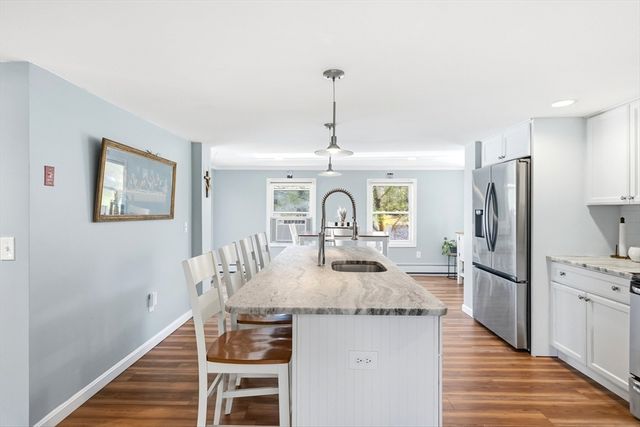 34 Glenvale Avenue, Billerica, MA 01821