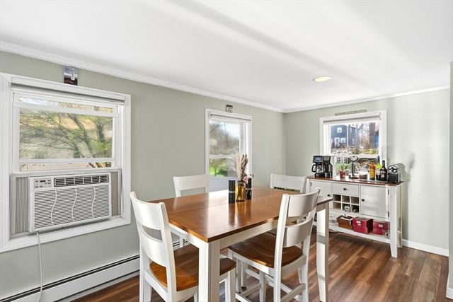 34 Glenvale Avenue, Billerica, MA 01821