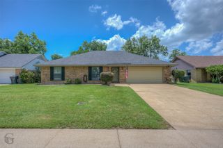 502 Northpark Drive, Bossier City, LA 71111