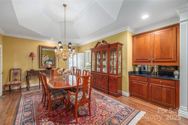 42 Tiverton Lane, Asheville, NC 28803