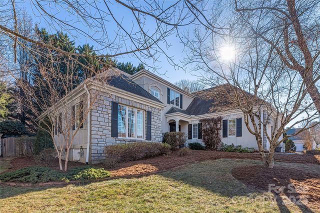 42 Tiverton Lane, Asheville, NC 28803