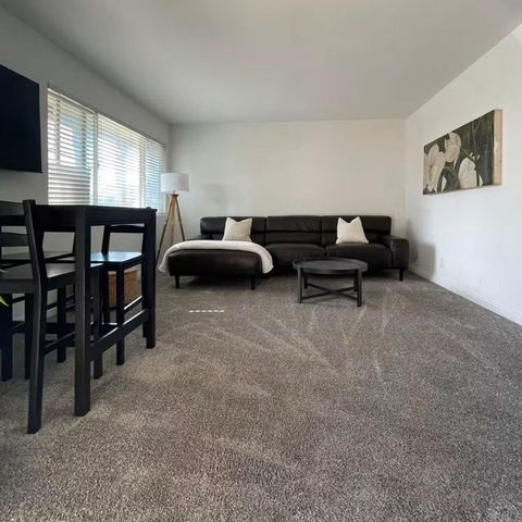 1365 Seacoast Dr. K, Imperial Beach, CA 91932