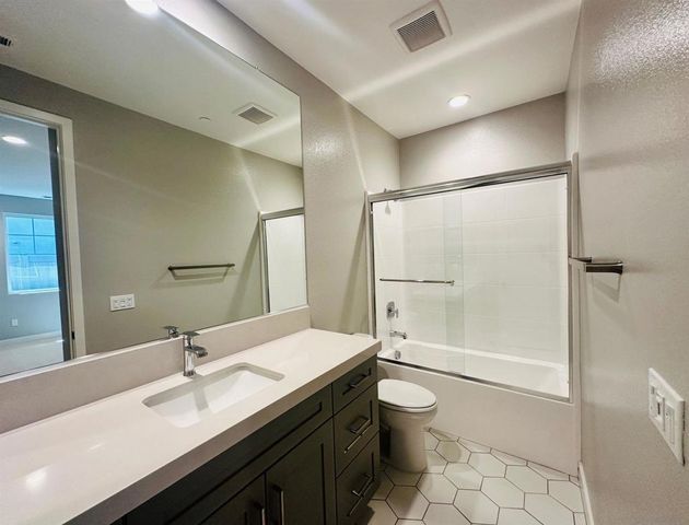 13765 Holly Oak Way, Poway, CA 92064