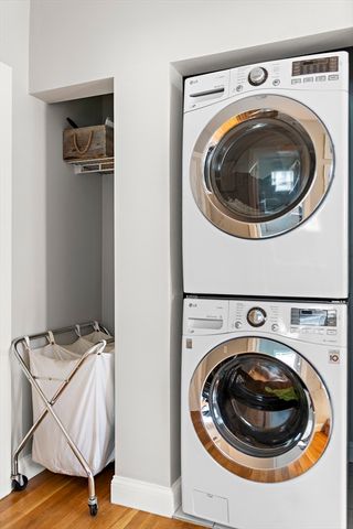 30-32 Oakland St, Newton, MA 02458