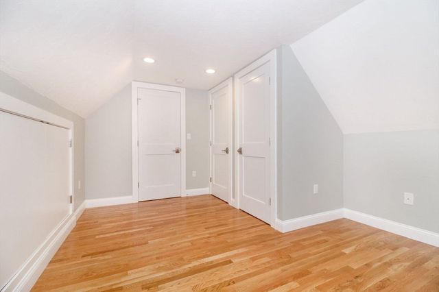 30-32 Oakland St, Newton, MA 02458