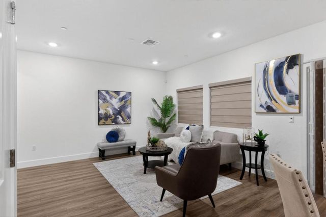 121 Mountaintop Avenue, Hayward, CA 94544