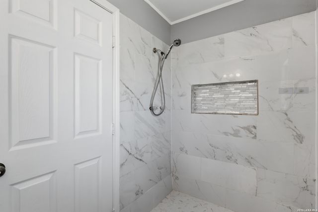 210 N Guilford Dr, San Antonio, TX 78217