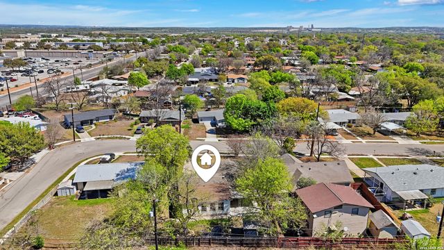 210 N Guilford Dr, San Antonio, TX 78217