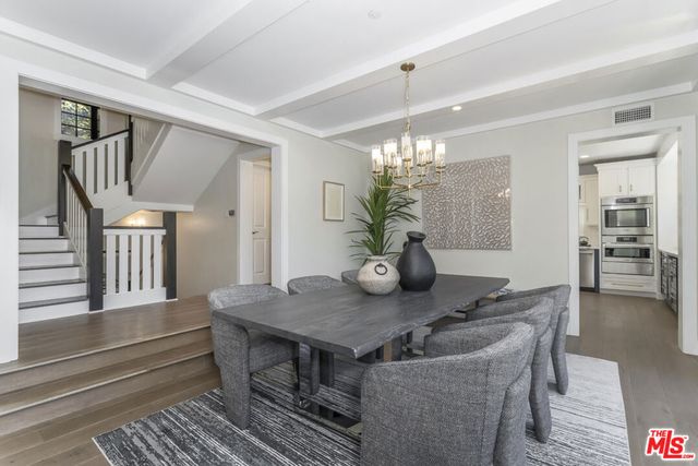 2201 Beech Knoll Road, Los Angeles, CA 90046