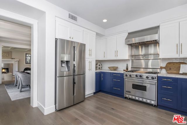 2201 Beech Knoll Road, Los Angeles, CA 90046