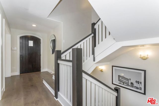 2201 Beech Knoll Road, Los Angeles, CA 90046