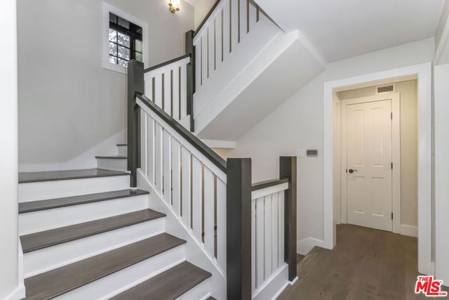 2201 Beech Knoll Road, Los Angeles, CA 90046