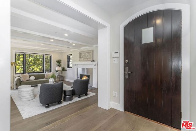 2201 Beech Knoll Road, Los Angeles, CA 90046