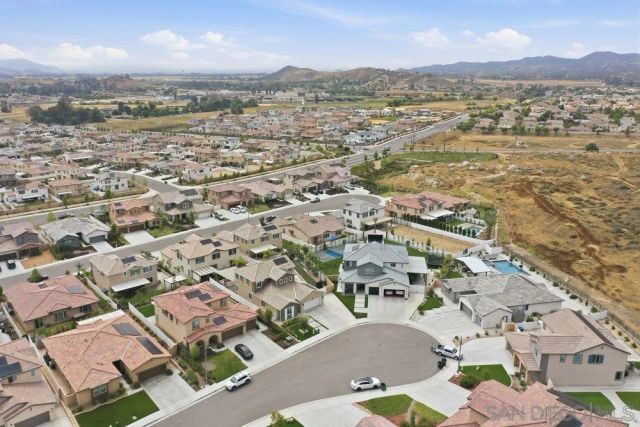 30814 Yellow Poplar, Menifee, CA 92584