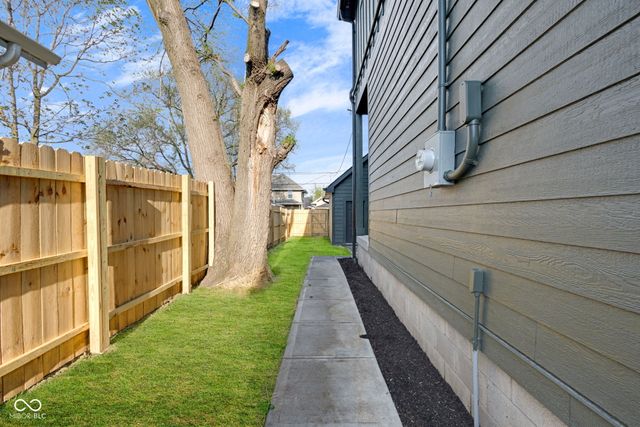 1021 Churchman Avenue, Indianapolis, IN 46203