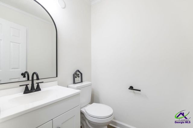 6806 Bay Point Drive, Macon, GA 31220