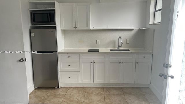 1053 NW 30th Street 2, Miami, FL 33127