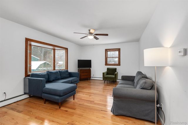 6892 Crane Road, Pittsfield Charter Township, MI 48197