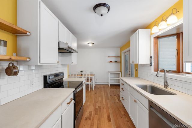 6892 Crane Road, Pittsfield Charter Township, MI 48197