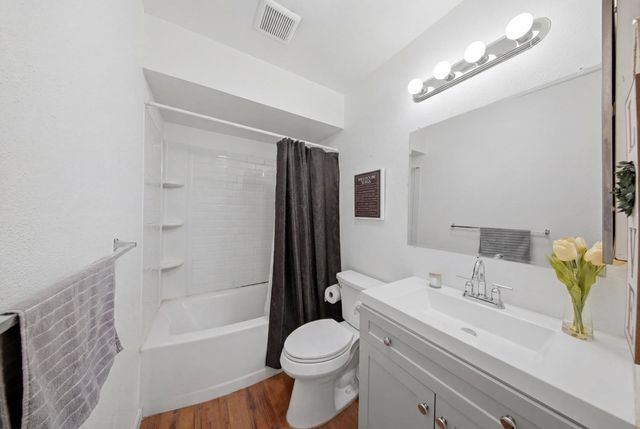 6952 Allegheny Pl, Stockton, CA 95219