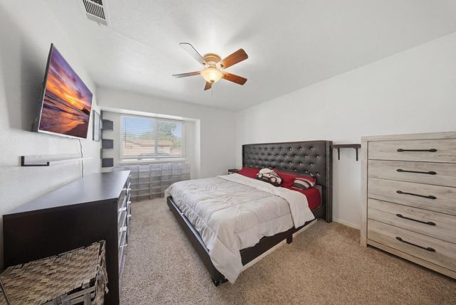 6952 Allegheny Pl, Stockton, CA 95219