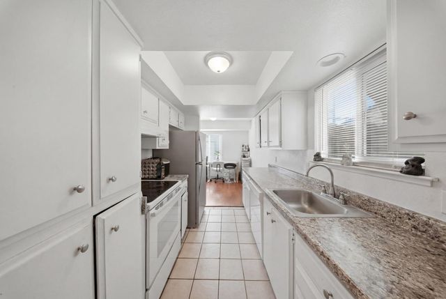 6952 Allegheny Pl, Stockton, CA 95219