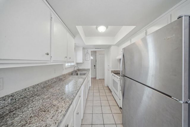 6952 Allegheny Pl, Stockton, CA 95219
