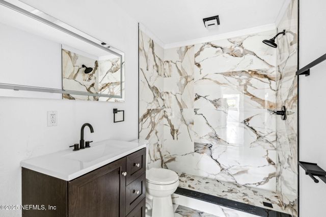 1901 FOREST HILLS Road, Jacksonville, FL 32208