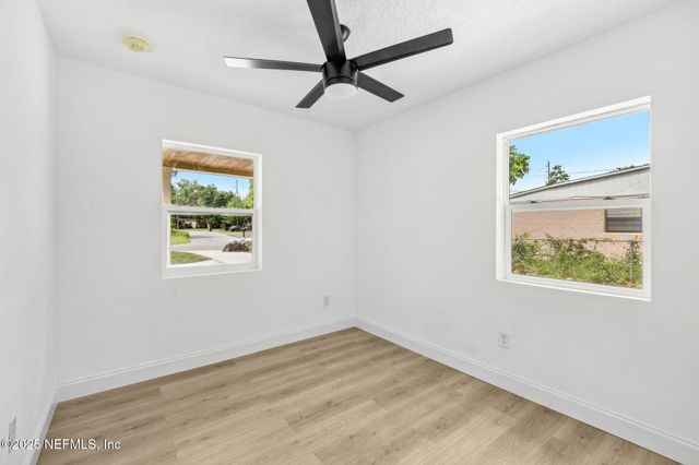 1901 FOREST HILLS Road, Jacksonville, FL 32208