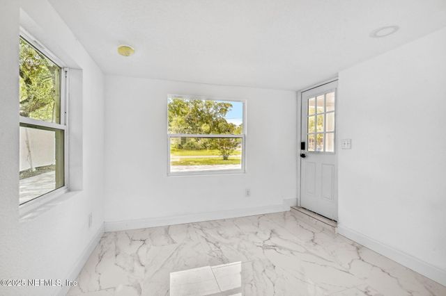 1901 FOREST HILLS Road, Jacksonville, FL 32208