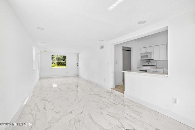 1901 FOREST HILLS Road, Jacksonville, FL 32208