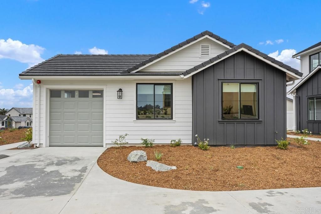 1215 Stonemark Place ADU, Vista, CA 92081