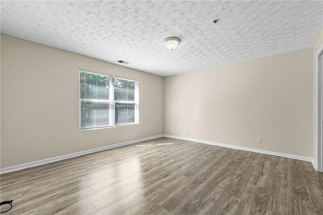 1202 Fairington Village Drive, Lithonia, GA 30038