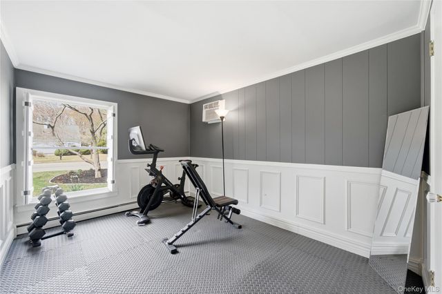 1055 Sipp Avenue, Medford, NY 11763