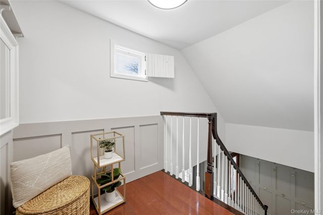 1055 Sipp Avenue, Medford, NY 11763