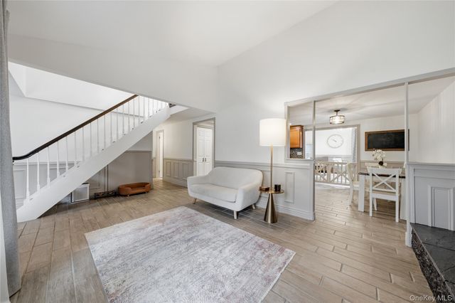 1055 Sipp Avenue, Medford, NY 11763