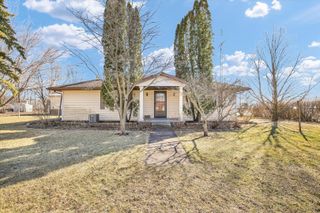 1 S Bolin Drive, Hammond, IL 61929