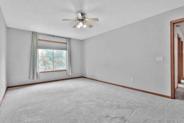 750 Maple Hills Drive B, Maplewood, MN 55117