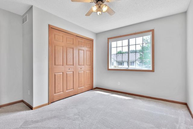 750 Maple Hills Drive B, Maplewood, MN 55117