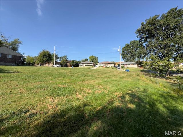 1510 Banneker Avenue, Richmond Heights, MO 63117