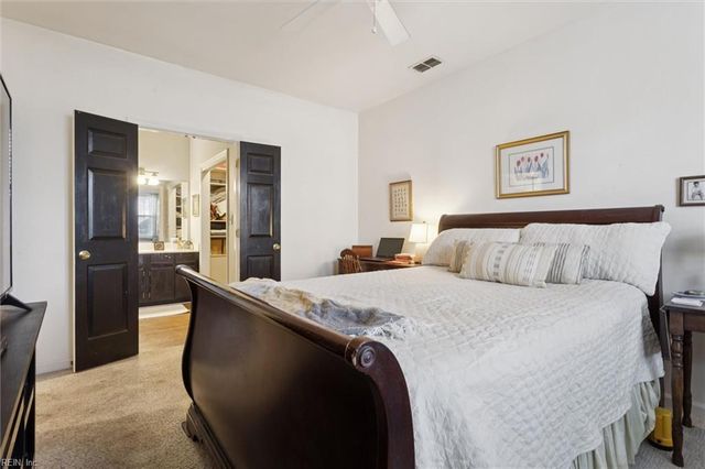 404 Primrose LN, Chesapeake, VA 23320